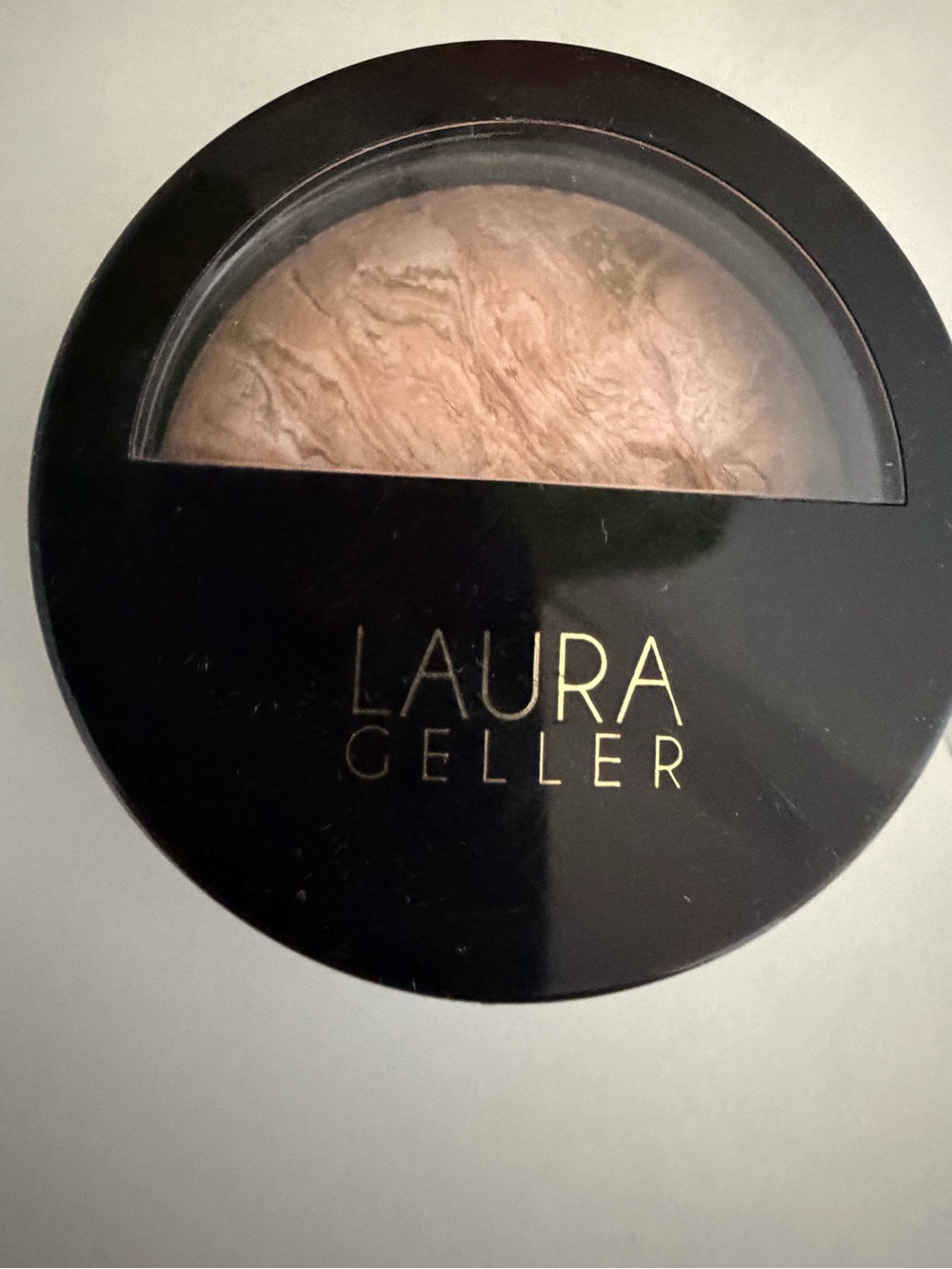 Laura Geller Baked Highlighter in Beige Glow